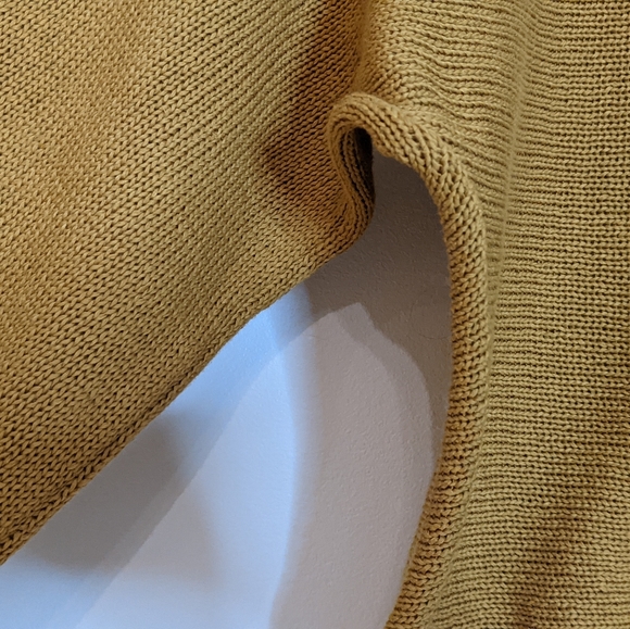 Aritzia the group Babaton Marianna crop sweater S - Picture 5 of 8